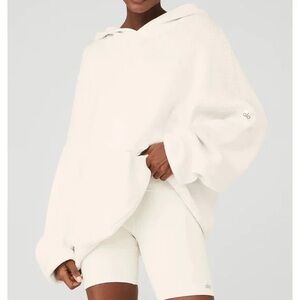 Alo Yoga Scholar Hooded Sweater in Ivory